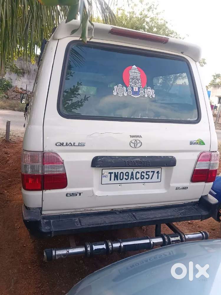 Toyota Qualis 2003 Model 250000