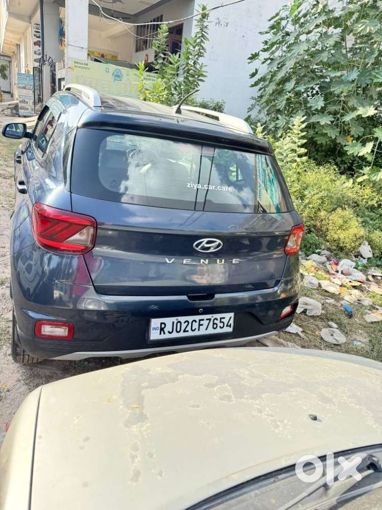 Hyundai Venue, 2021, Petrol