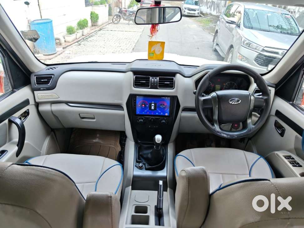 Mahindra Scorpio S8, 2016, Diesel