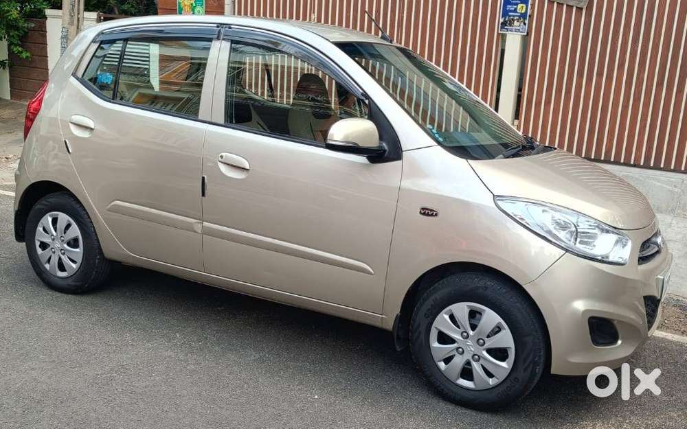 Hyundai I10 Sportz At, 2011, Petrol