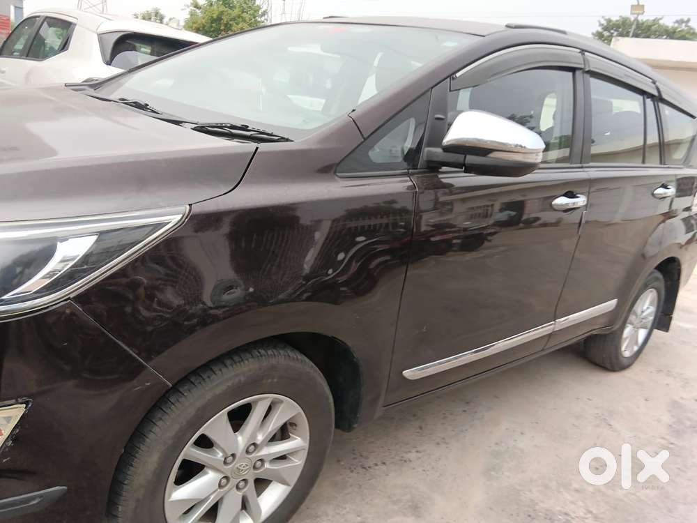 Toyota Innova Crysta [2020-ongoing] 2.4 Gx 7 Str, 2020, Diesel