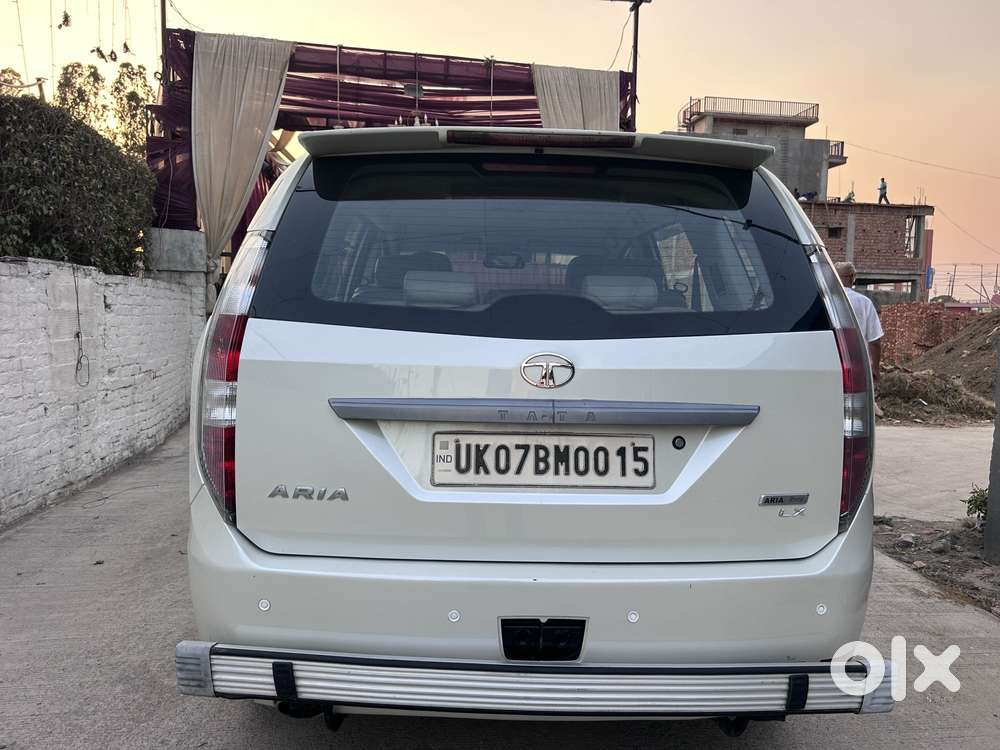 Tata Aria Pure Lx 4x2, 2015, Diesel