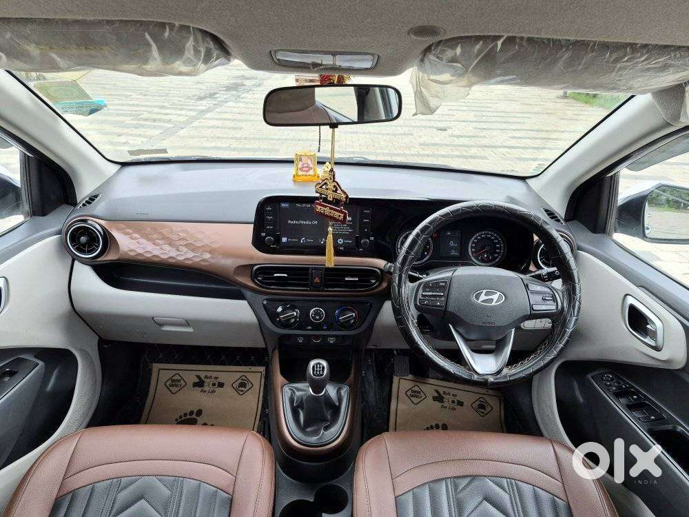 Hyundai Aura 1.2 Sx Cng, 2023, Cng & Hybrids