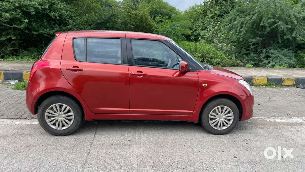 Maruti Suzuki Swift Vxi 1.2 Abs Bs-iv, 2010, Petrol
