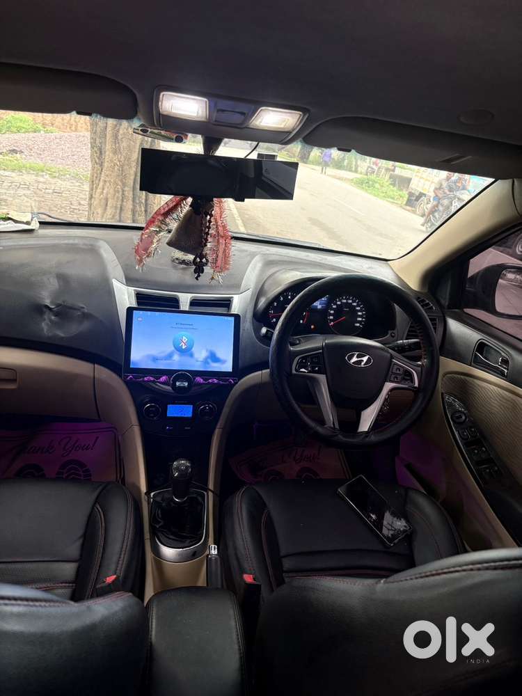 Hyundai Verna Fluidic 2012