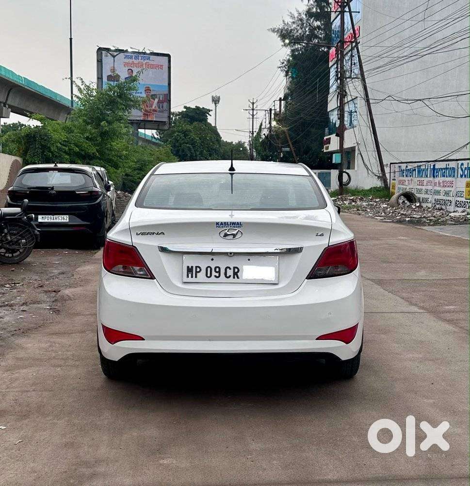 Hyundai Verna 1.6 Sx Crdi, 2015, Diesel