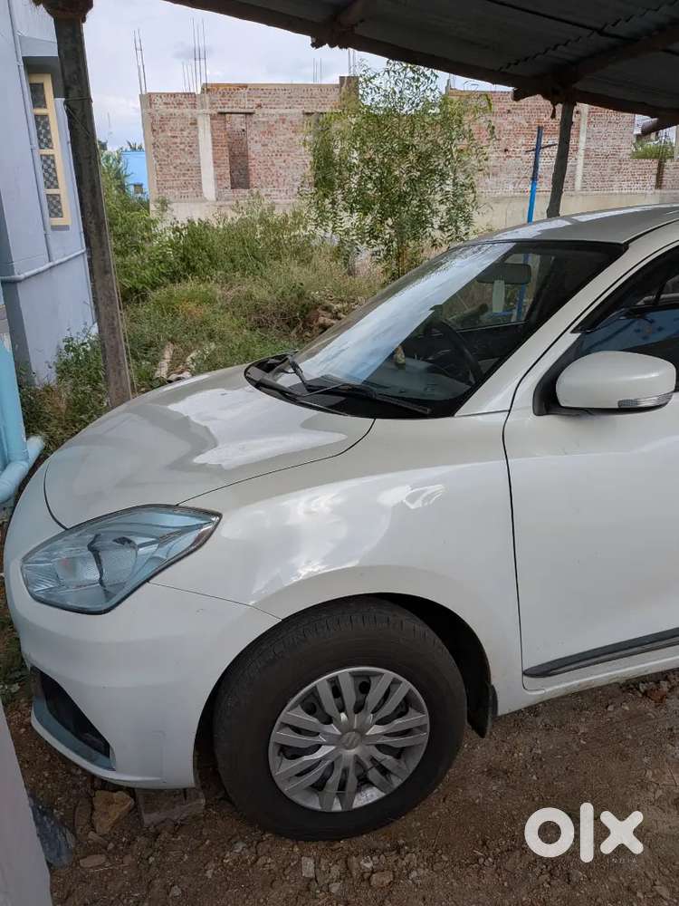 Maruti Suzuki Dzire 2023 Petrol 70000 Km Driven