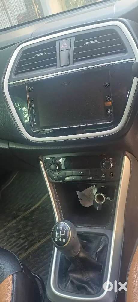 Maruti Suzuki S-cross 2017 Diesel Good Condition