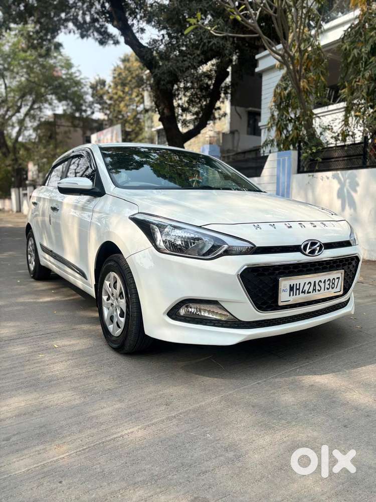 Hyundai Elite I20 Sportz (o) 1.4, 2017, Petrol