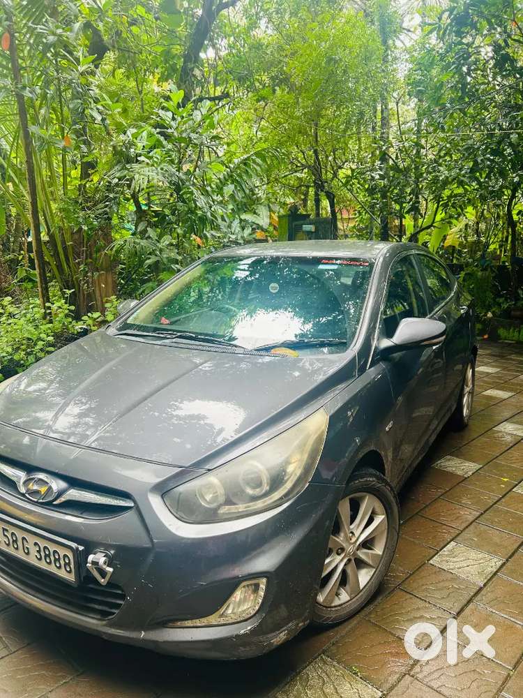 Hyundai Verna 2012 Diesel Manual