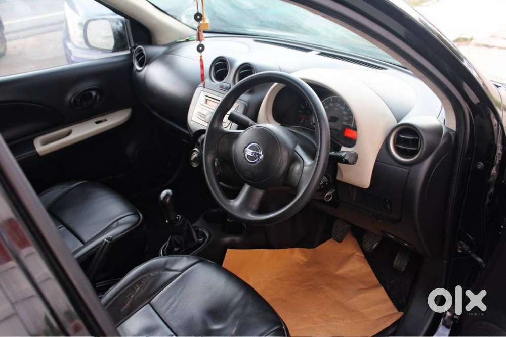 Nissan Micra Cvt Xv, 2015, Petrol