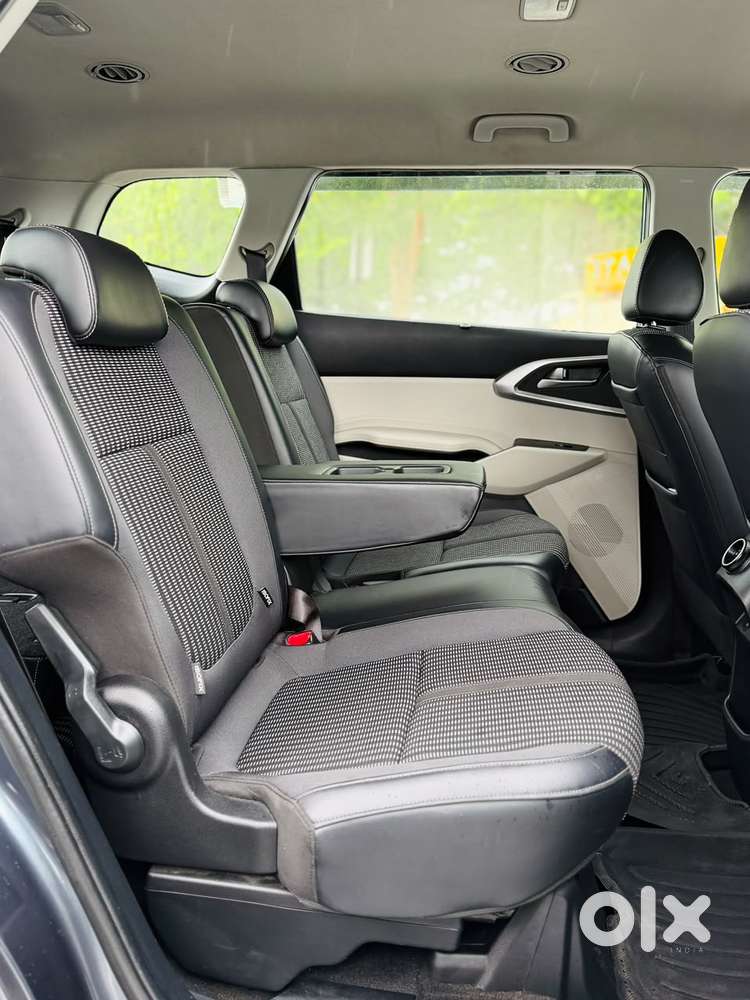 Kia Carens 1.4 Prestige Plus Turbo 7 Str, 2022, Petrol
