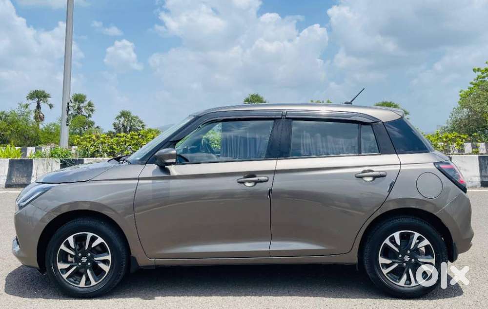 Maruti Suzuki Swift Zxi Plus, 2025, Petrol