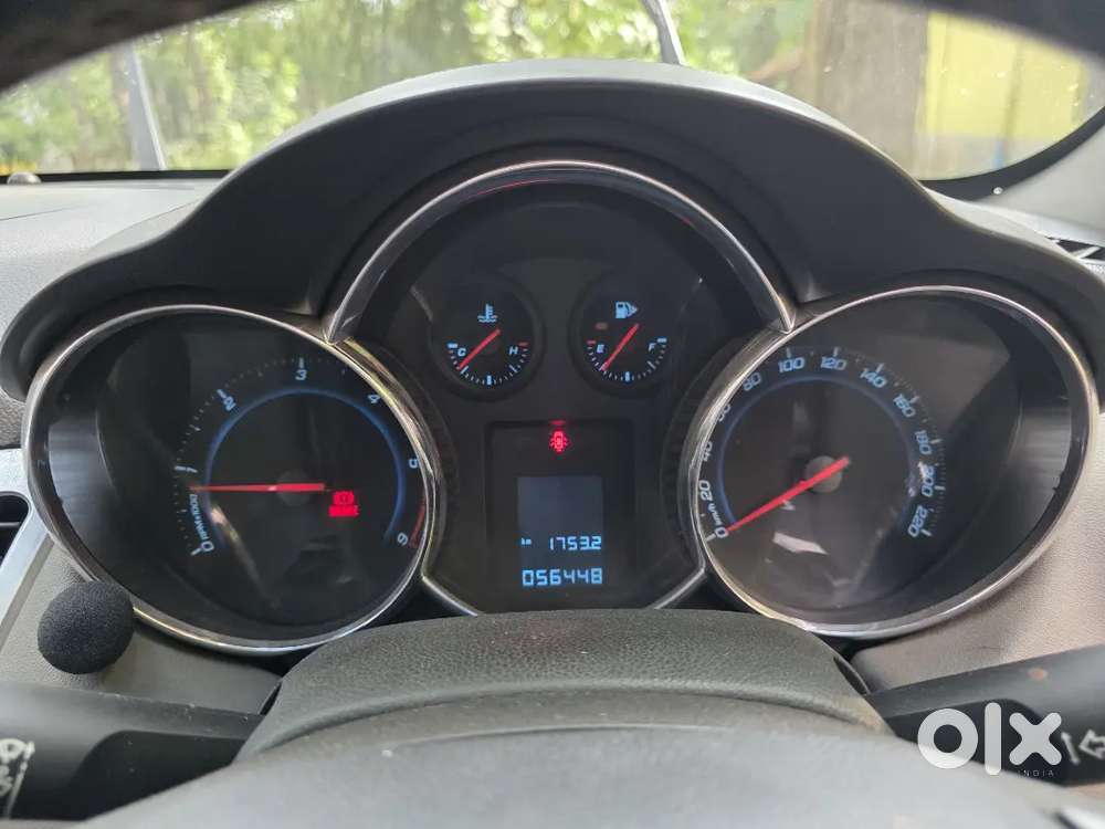 Chevrolet Cruze 2014 Diesel Well Maintained.