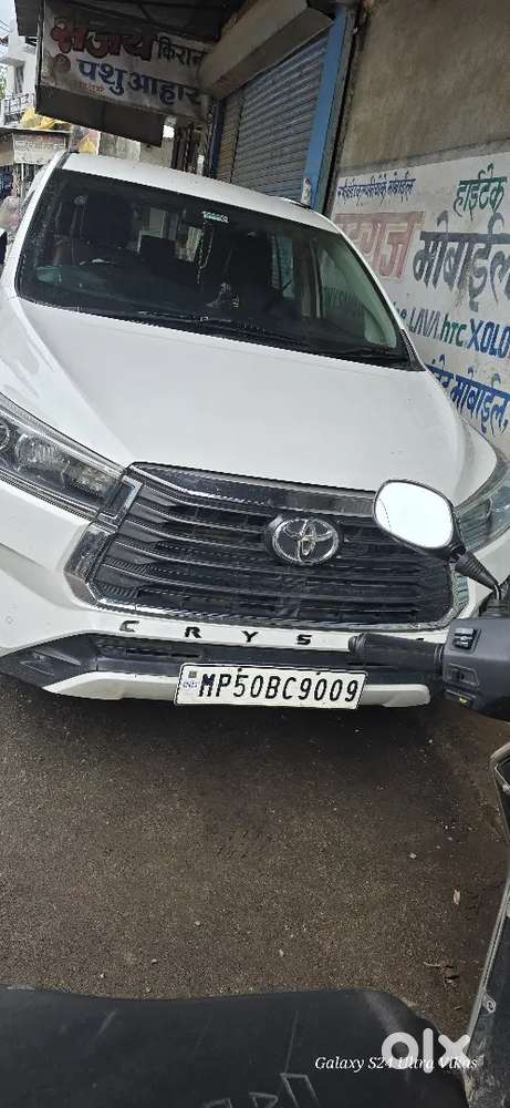 Toyota Innova Crysta 2022