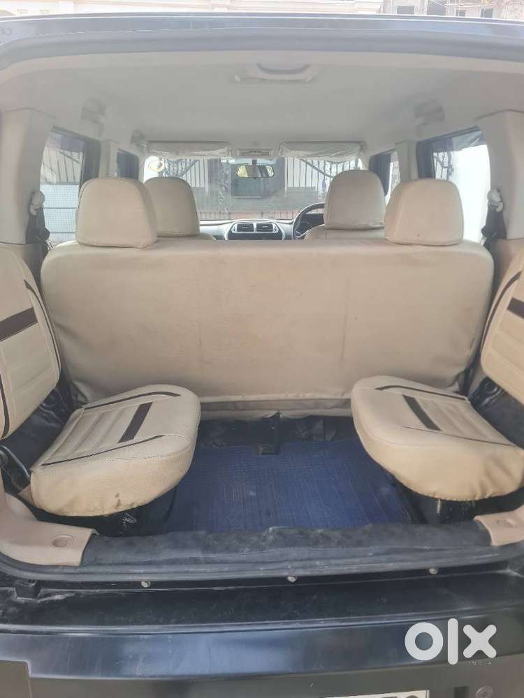 Mahindra Tuv 300 Mhawk100 T8, 2016, Diesel