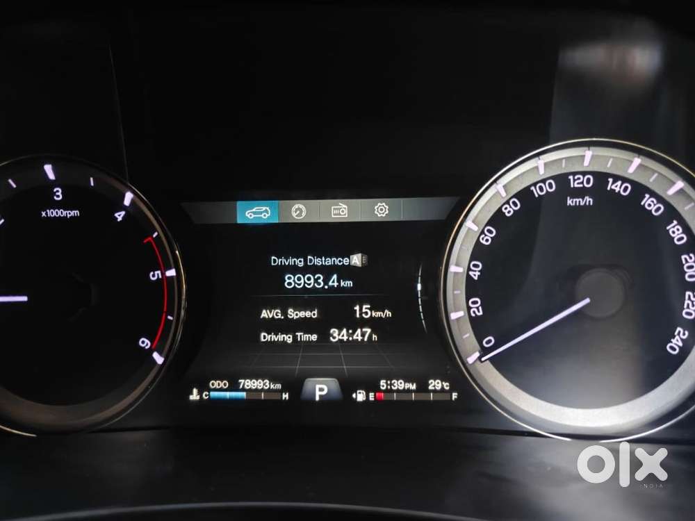 Mahindra Alturas G4 4wd At, 2019, Diesel