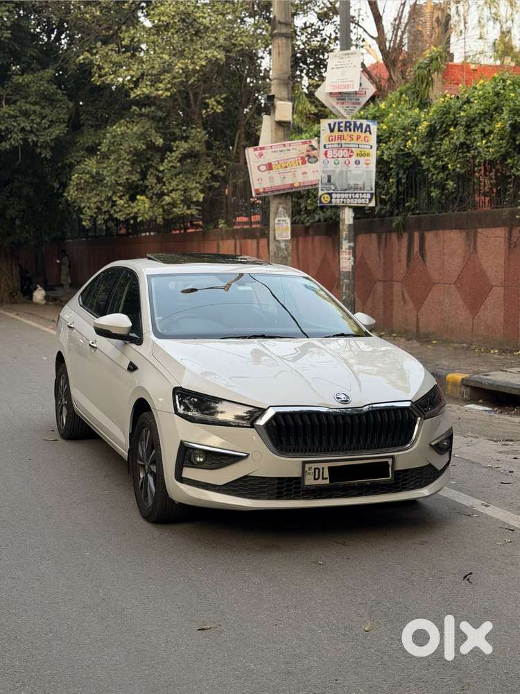 Skoda Slavia 1.0 Tsi Style At, 2022, Petrol