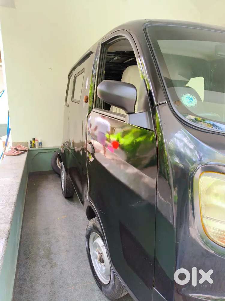 Tata Magic Iris,2013, Good Condition,80%tyre