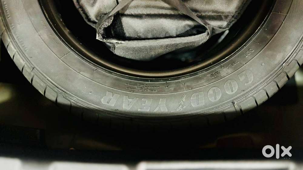 Tata Nexon 1.2 Revotron Xza Plus (l) Dual Tone, 2023, Petrol