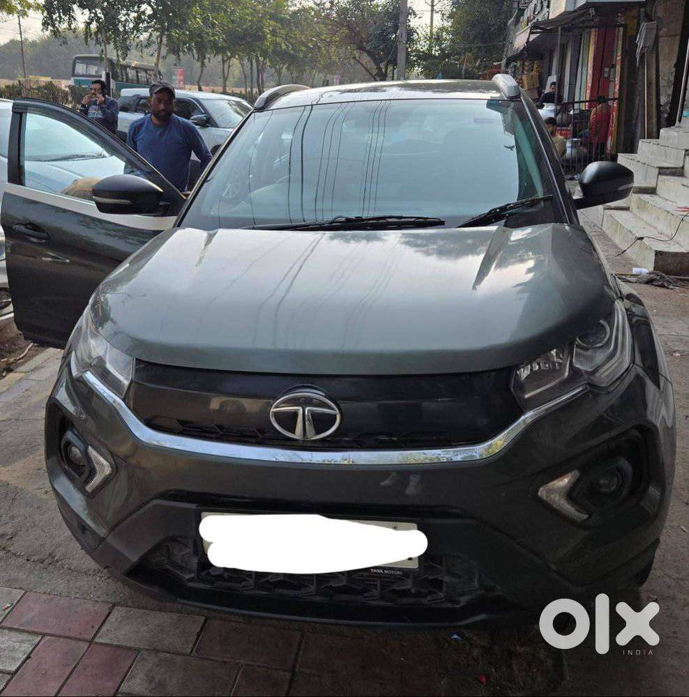 Tata Nexon 1.5 Revotorq Xm (s), 2020, Petrol