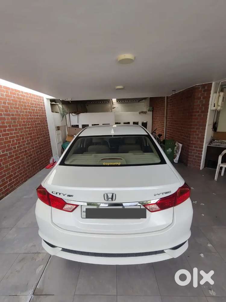 Honda City 2017 Petrol 48000 Km Driven.
