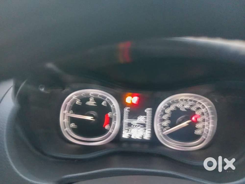 Maruti Suzuki Vitara Brezza Zdi, 2018, Diesel