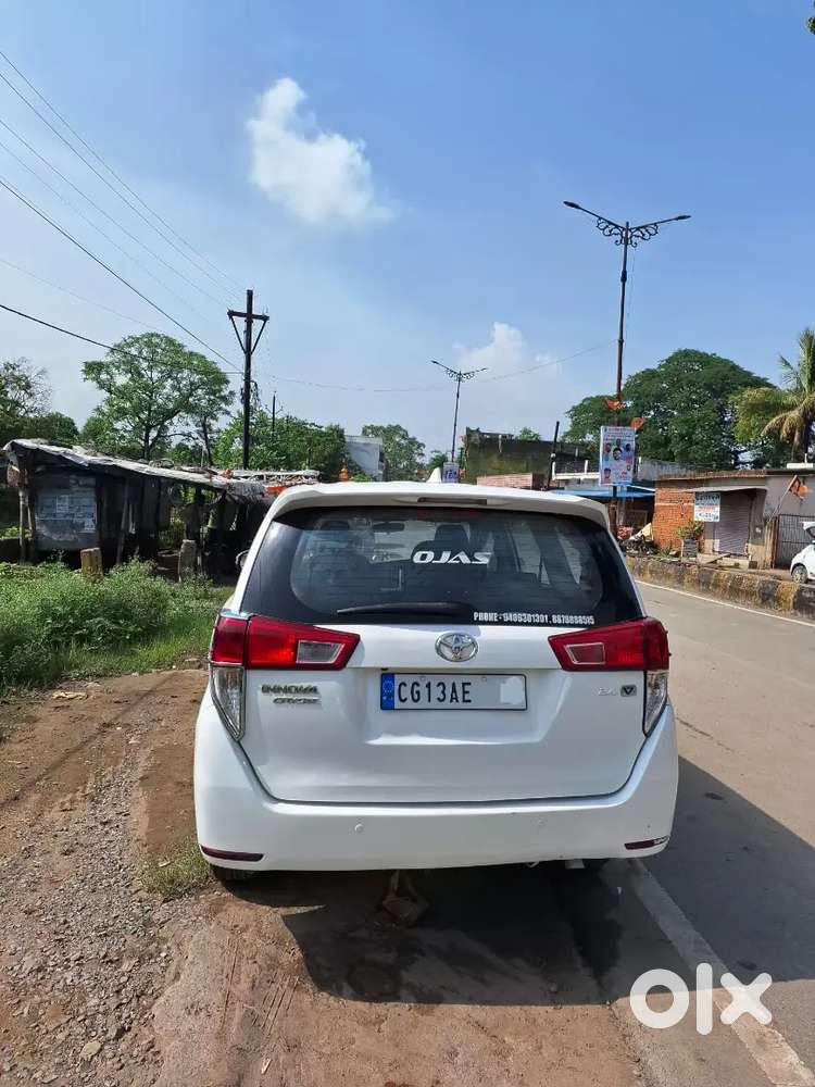 Toyota Innova Crysta 2019 Diesel 225000 Km Driven