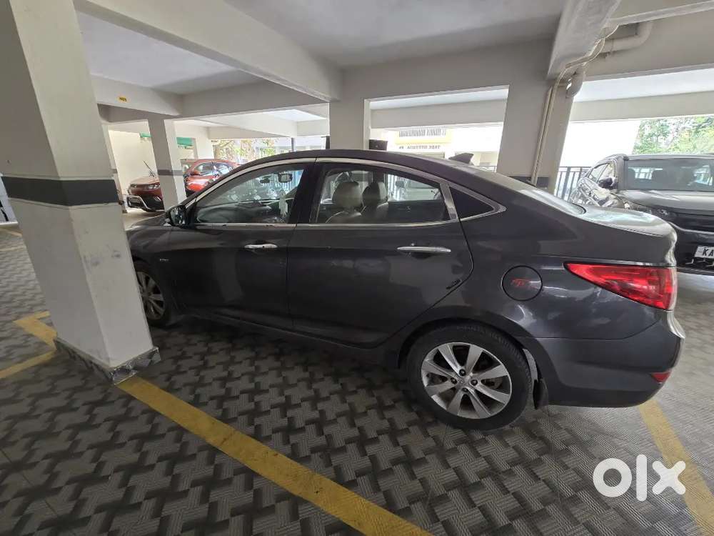 Hyundai Verna 2011 Petrol Well Maintained