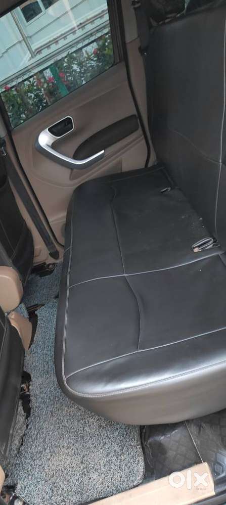 Mahindra Tuv 300 Mhawk100 T8, 2016, Diesel