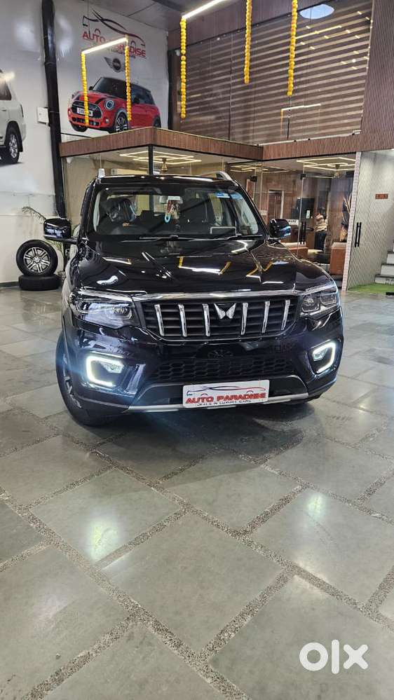 Mahindra Scorpio-n 2.0 Z8 Petrol At 7 Str, 2024, Petrol