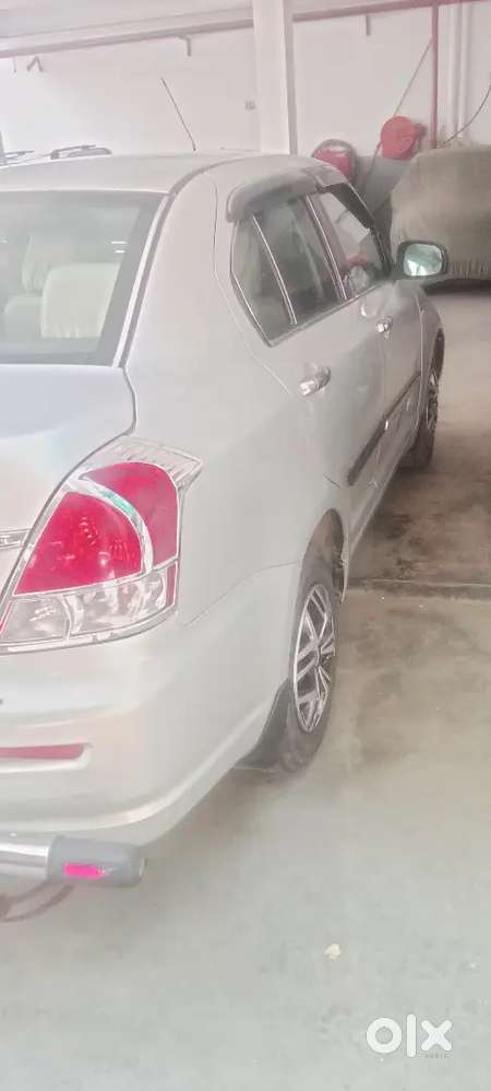Maruti Suzuki Dzire 1.2 Lxi 2010