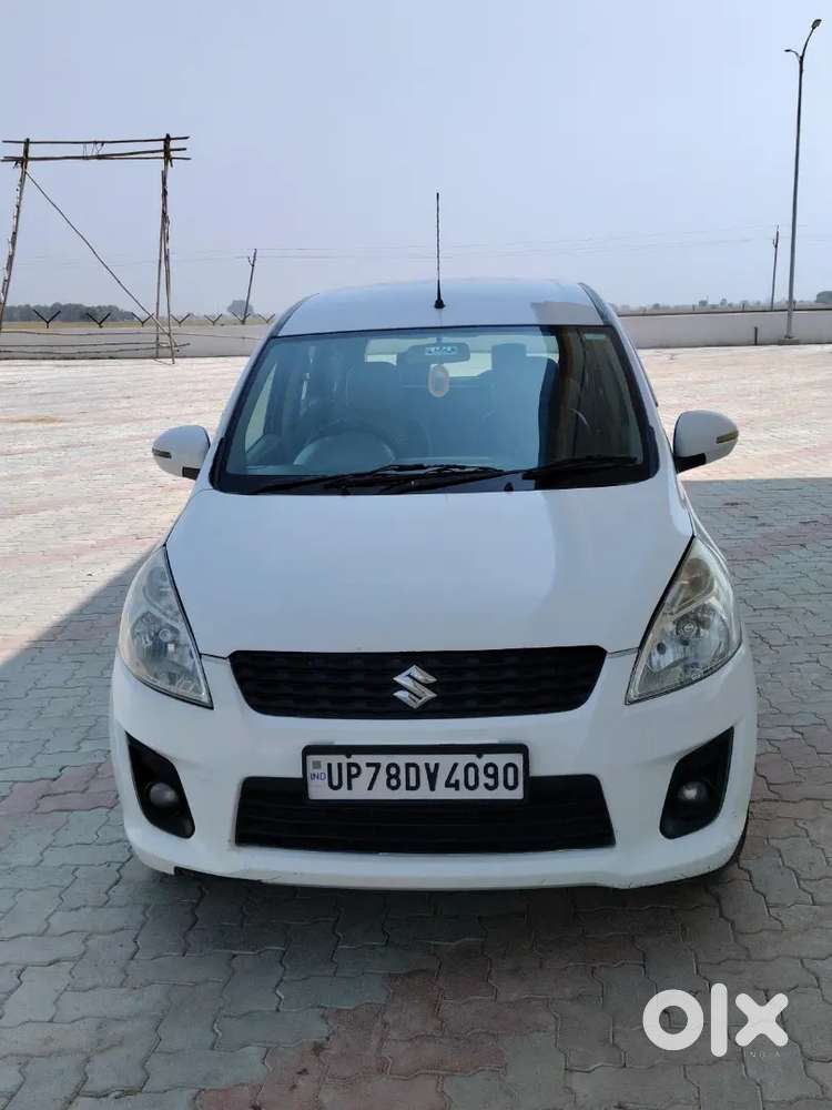 Maruti Suzuki Ertiga 2015 Diesel 102000 Km Driven