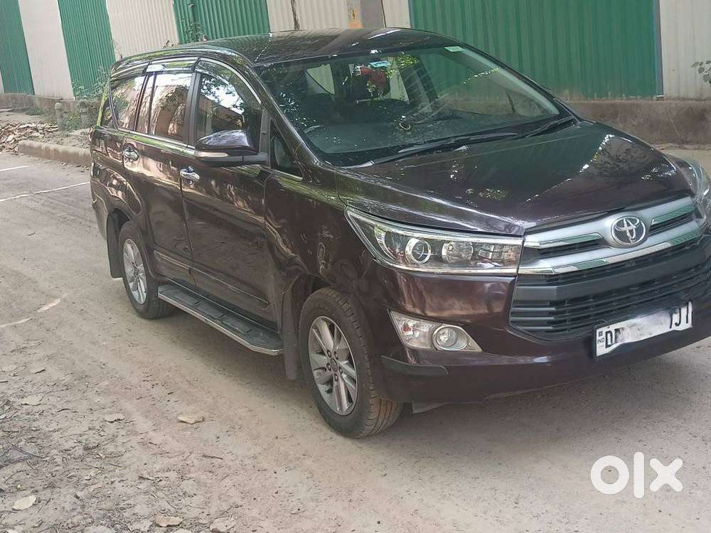 Toyota Innova Crysta 2.4 V, 2017, Diesel