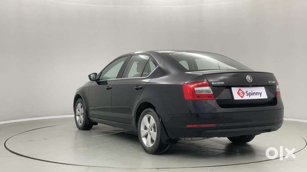 Skoda Octavia 1.8 Tsi Style At, 2017, Petrol