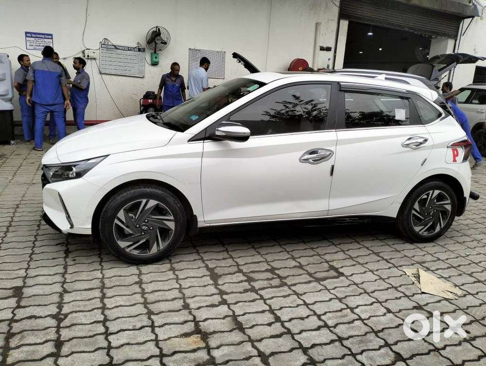 Hyundai New I20 1.2 Asta (o) Mt, 2021, Petrol