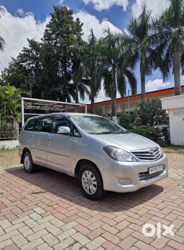 Toyota Innova 2.5 Ev Ms 8 Str, 2010, Diesel
