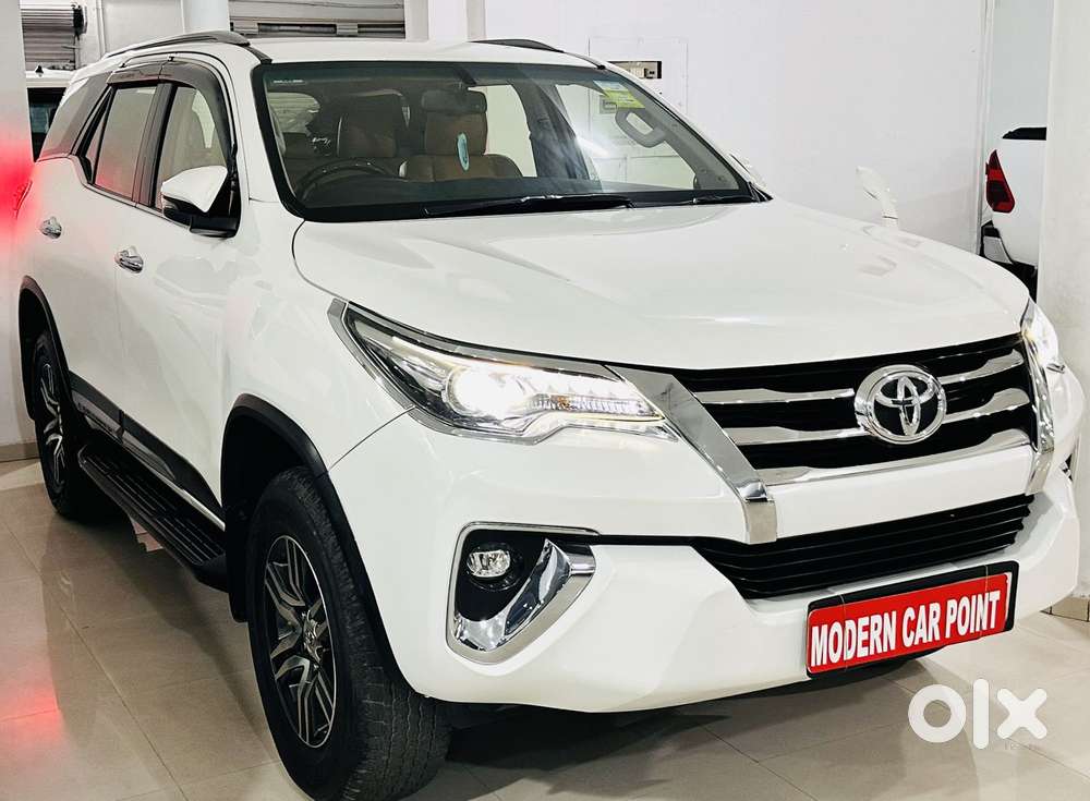 Toyota Fortuner 4x2 At 2.8 Diesel, 2021, Diesel