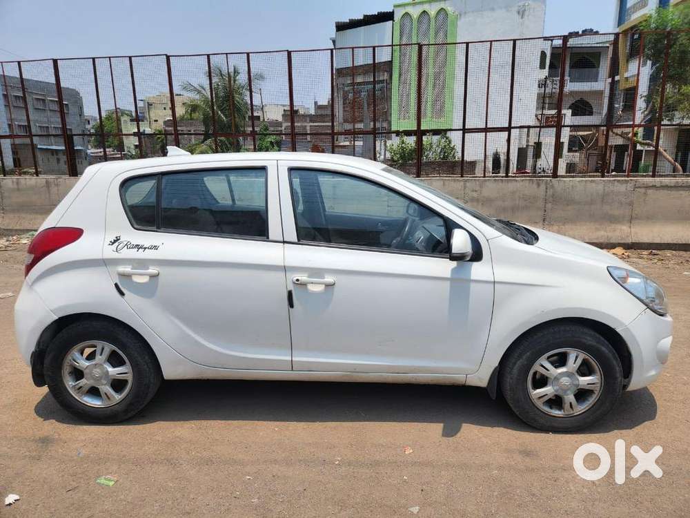 Hyundai I20 2011 Diesel 13000 Km Driven