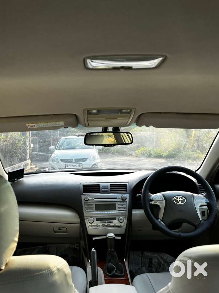 Toyota Camry Petrol 2011