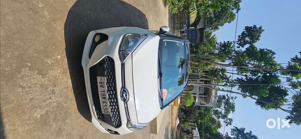 Hyundai Grand I10 Sportz 2018 Dual Tone