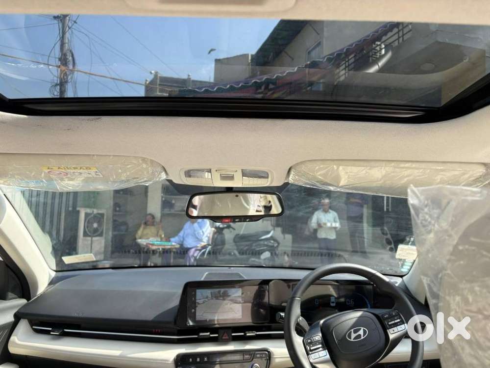 Hyundai Verna 1.5 Sx (o) Petrol Mt, 2025, Petrol