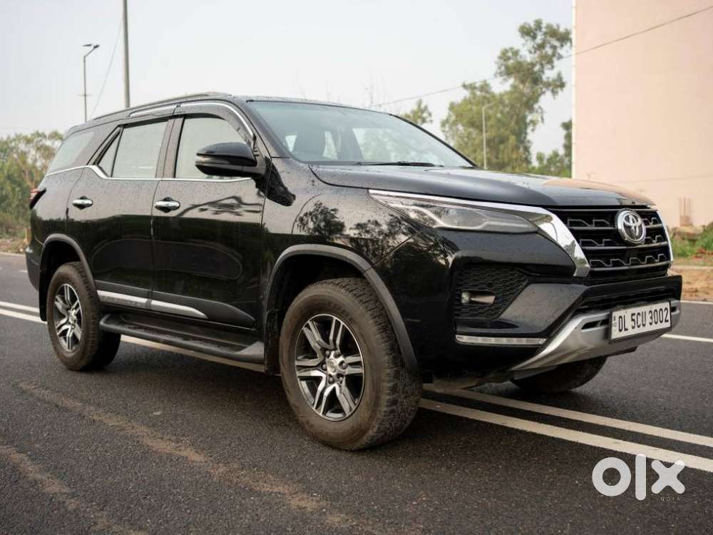Toyota Fortuner 4x2 At 2.7 Petrol, 2022, Petrol