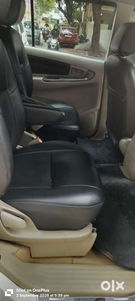 Toyota Innova 2.5 G (diesel) 7 Seater, 2014, Diesel