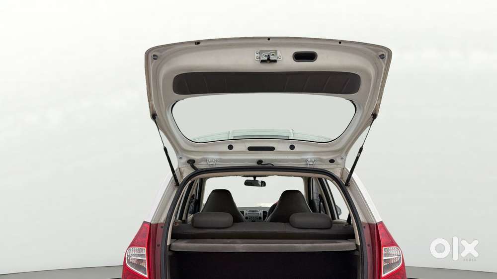 Hyundai I10 [ ] 1.2 Sportz At, 2013, Petrol
