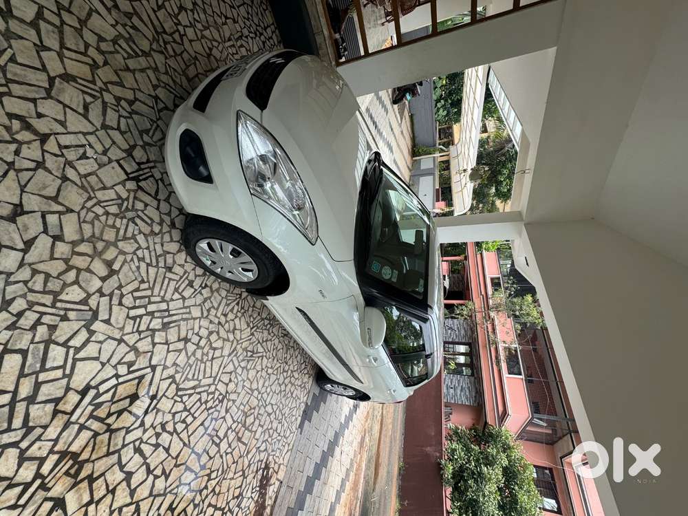 Maruti Suzuki Swift Dzire 2012 Vdi
