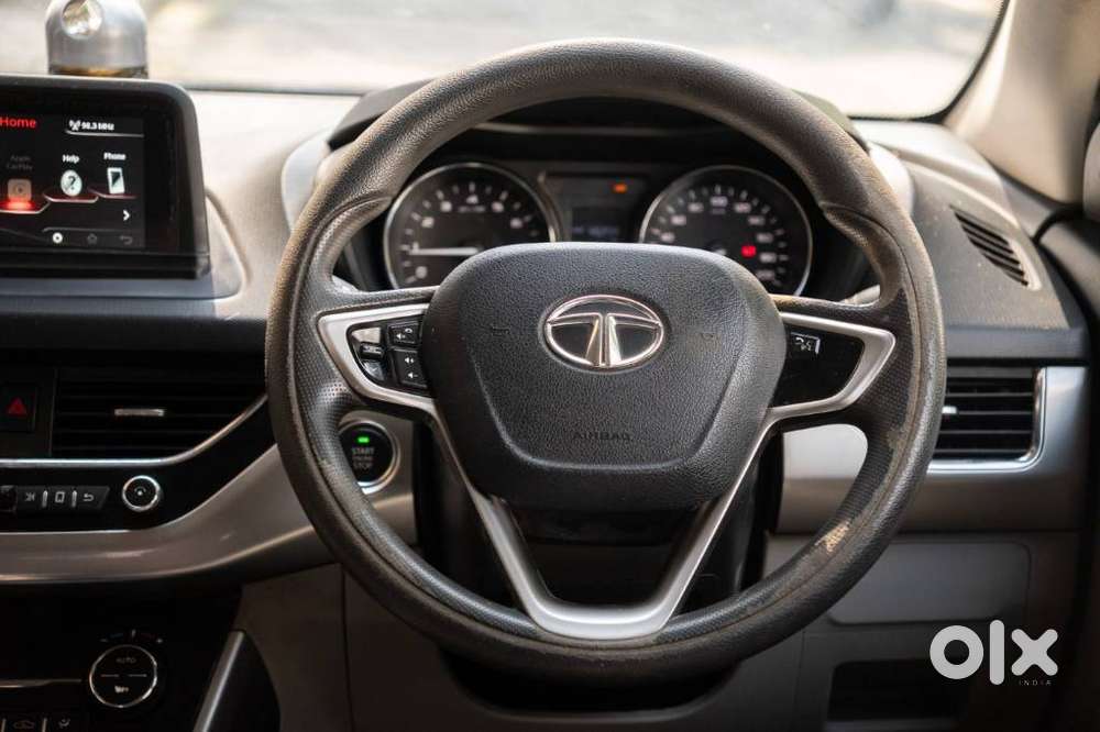 Tata Nexon 1.2 Revotron Xz Plus Dual Tone, 2018, Petrol