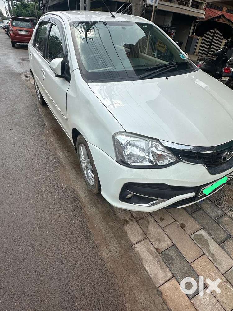 Toyota Etios Vx Limited Edition, 2017, Petrol