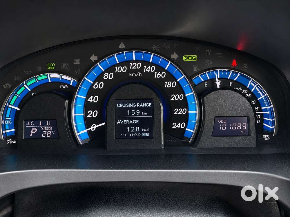 Toyota Camry Hybrid, 2014, Cng & Hybrids