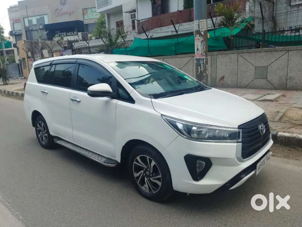 Toyota Innova Crysta [ ] 2.4 Gx At 7 Str, 2023, Diesel